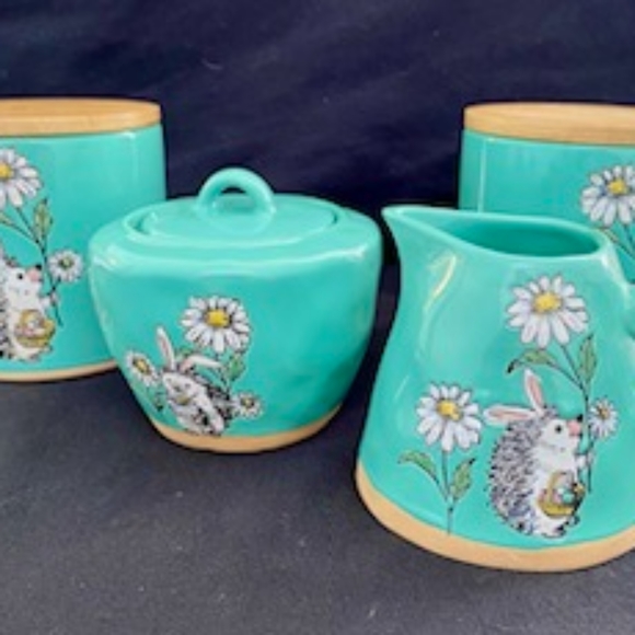 Spectrum Designz Hedgehog Easter Pottery - Picture 4 of 16